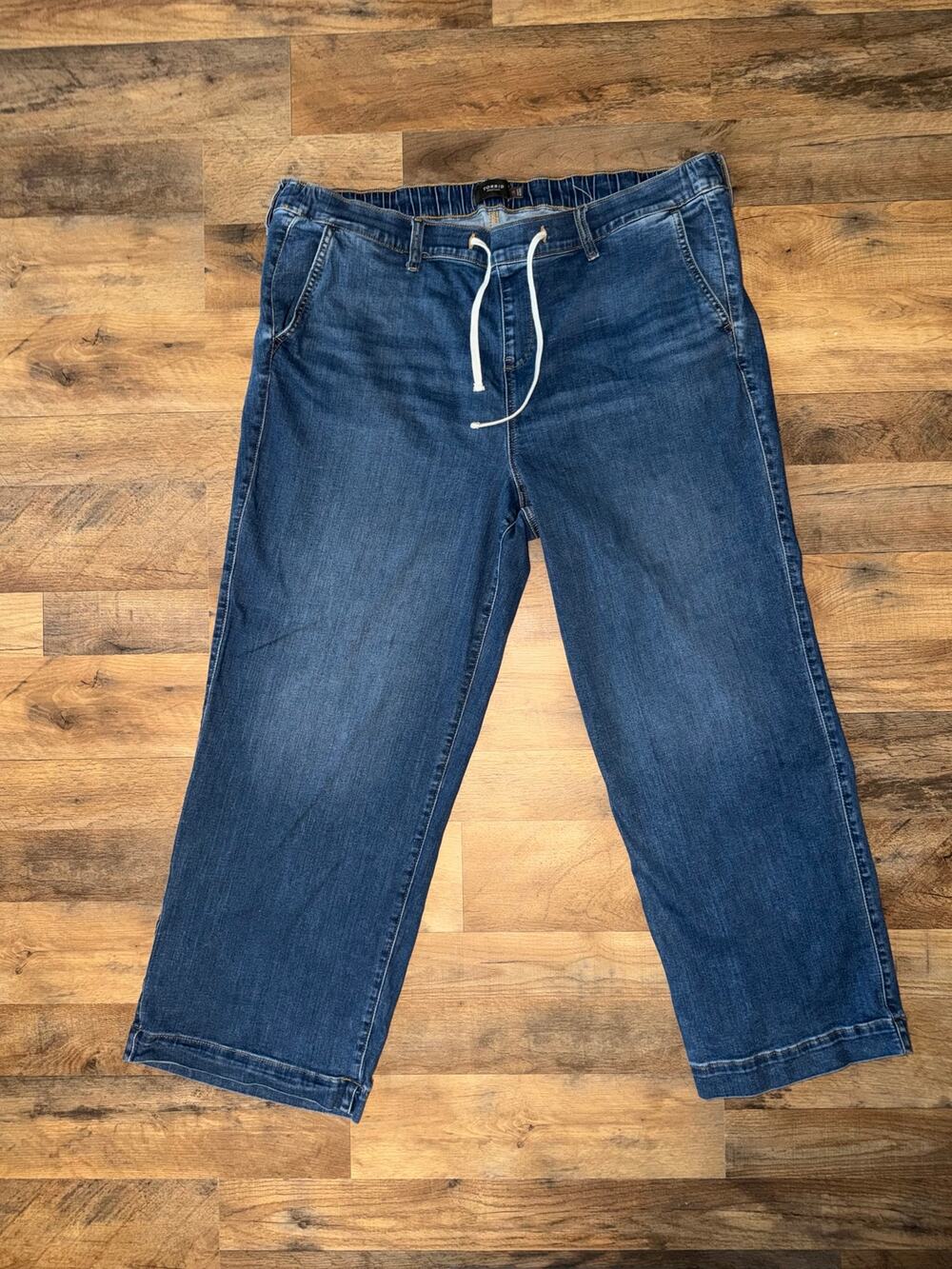 Torrid women’s weekend super soft wide leg blue jeans